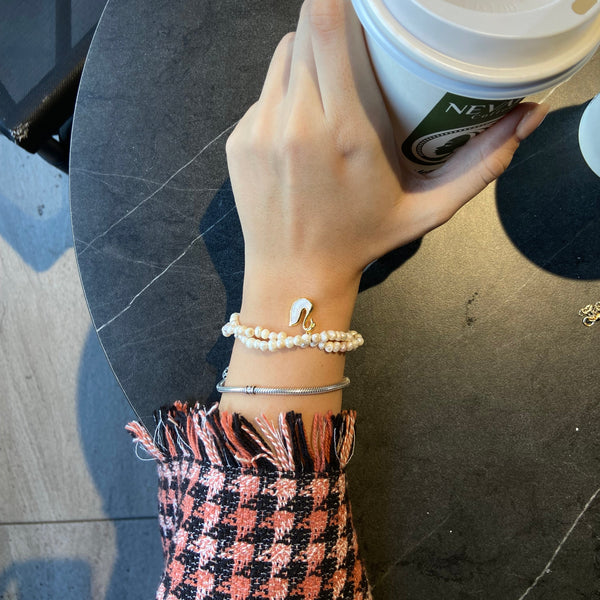 Swan Pearl Bracelet