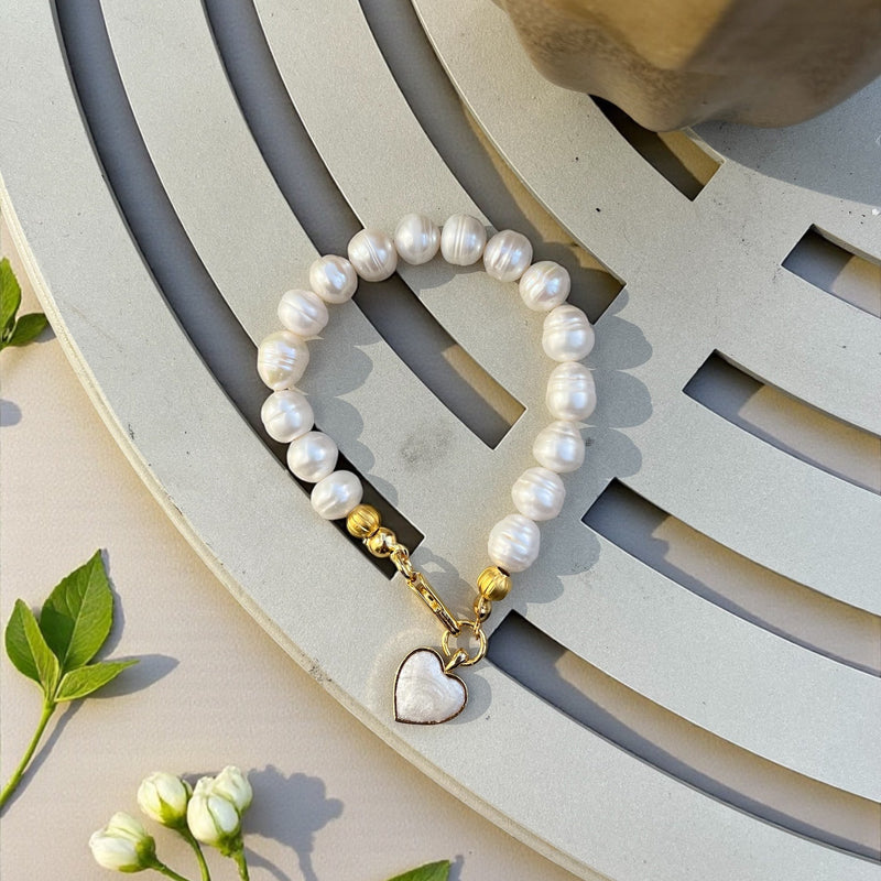 Bella Pearl Bracelet