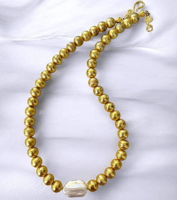 Keshi Glow Necklace